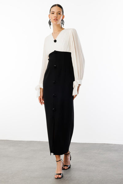 Noira Two-Tone Pleats Midi Dress